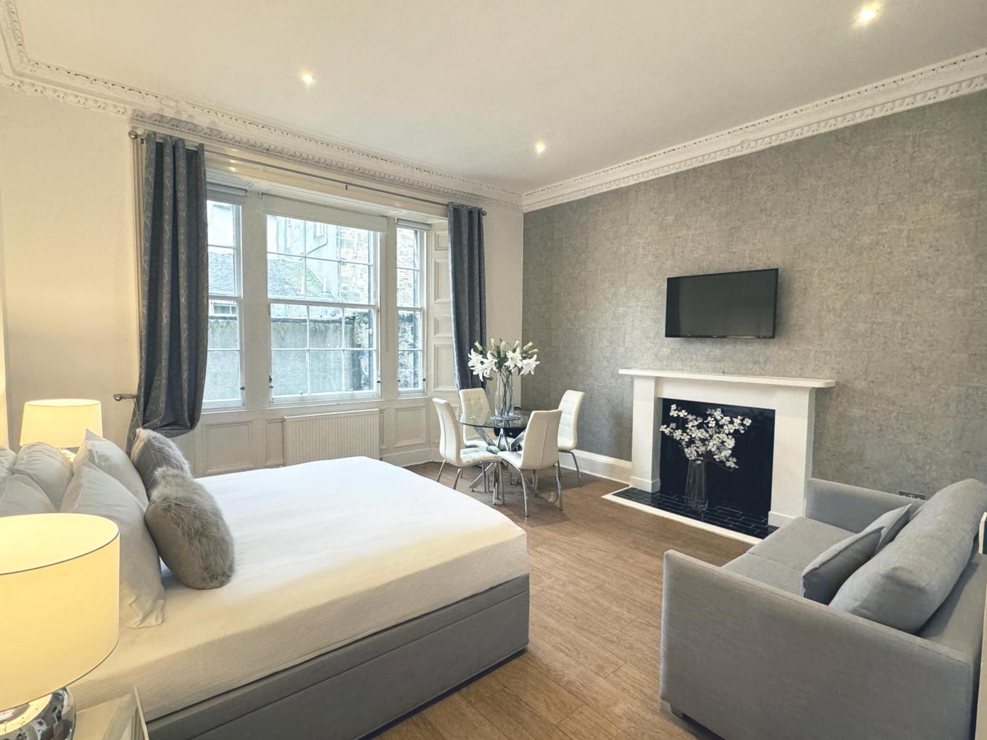 Hanover 71 Suites Единбург Екстериор снимка