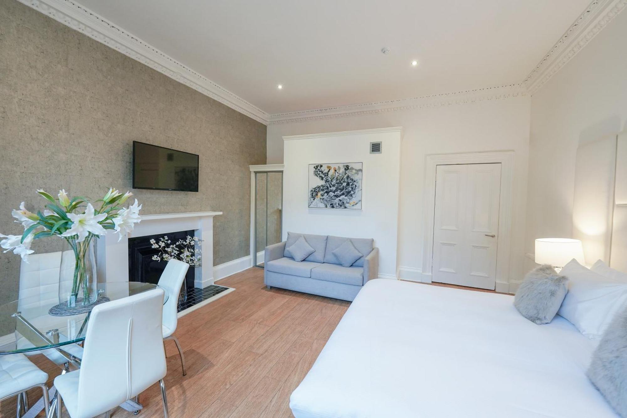 Hanover 71 Suites Единбург Екстериор снимка