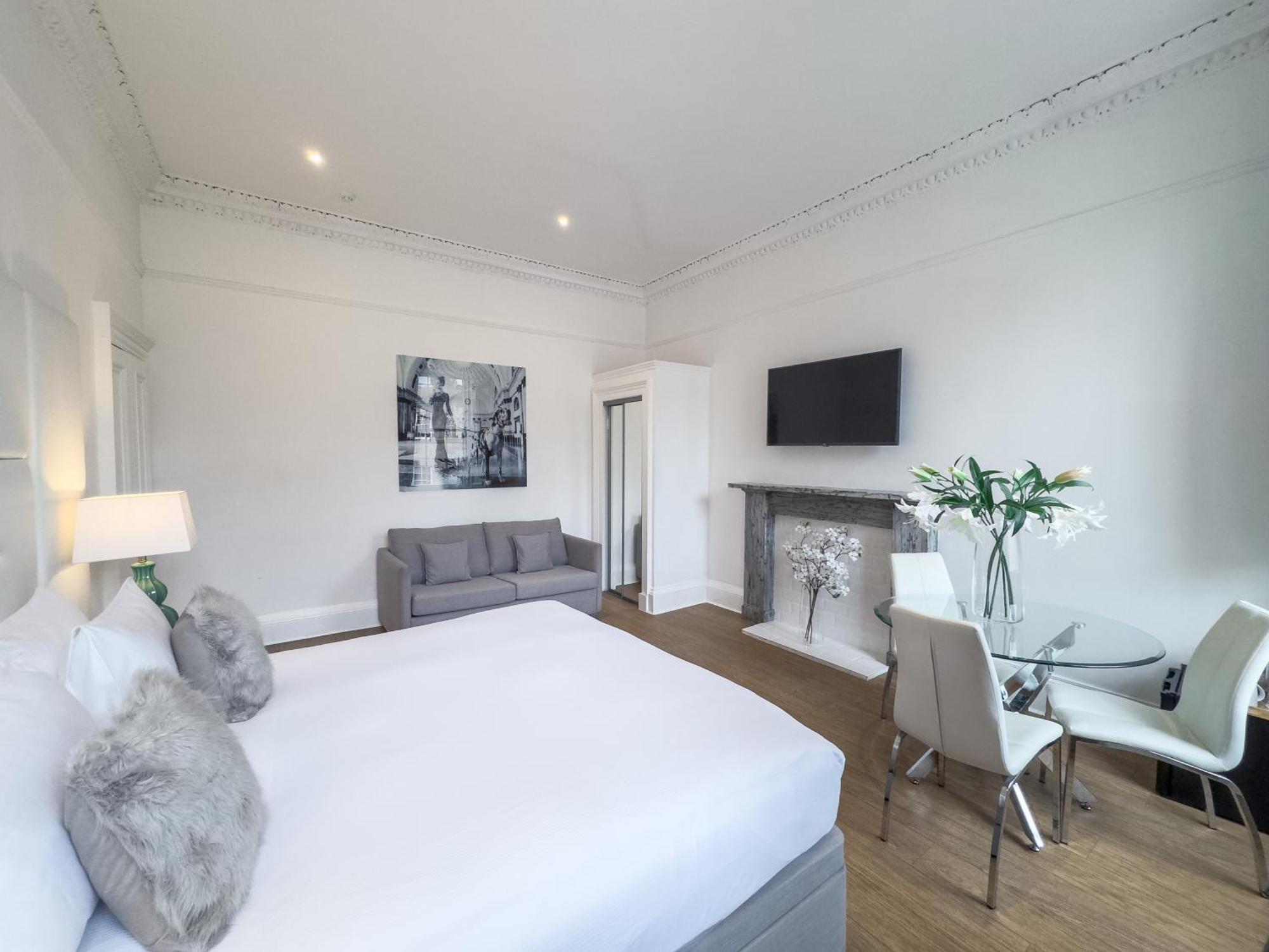 Hanover 71 Suites Единбург Екстериор снимка