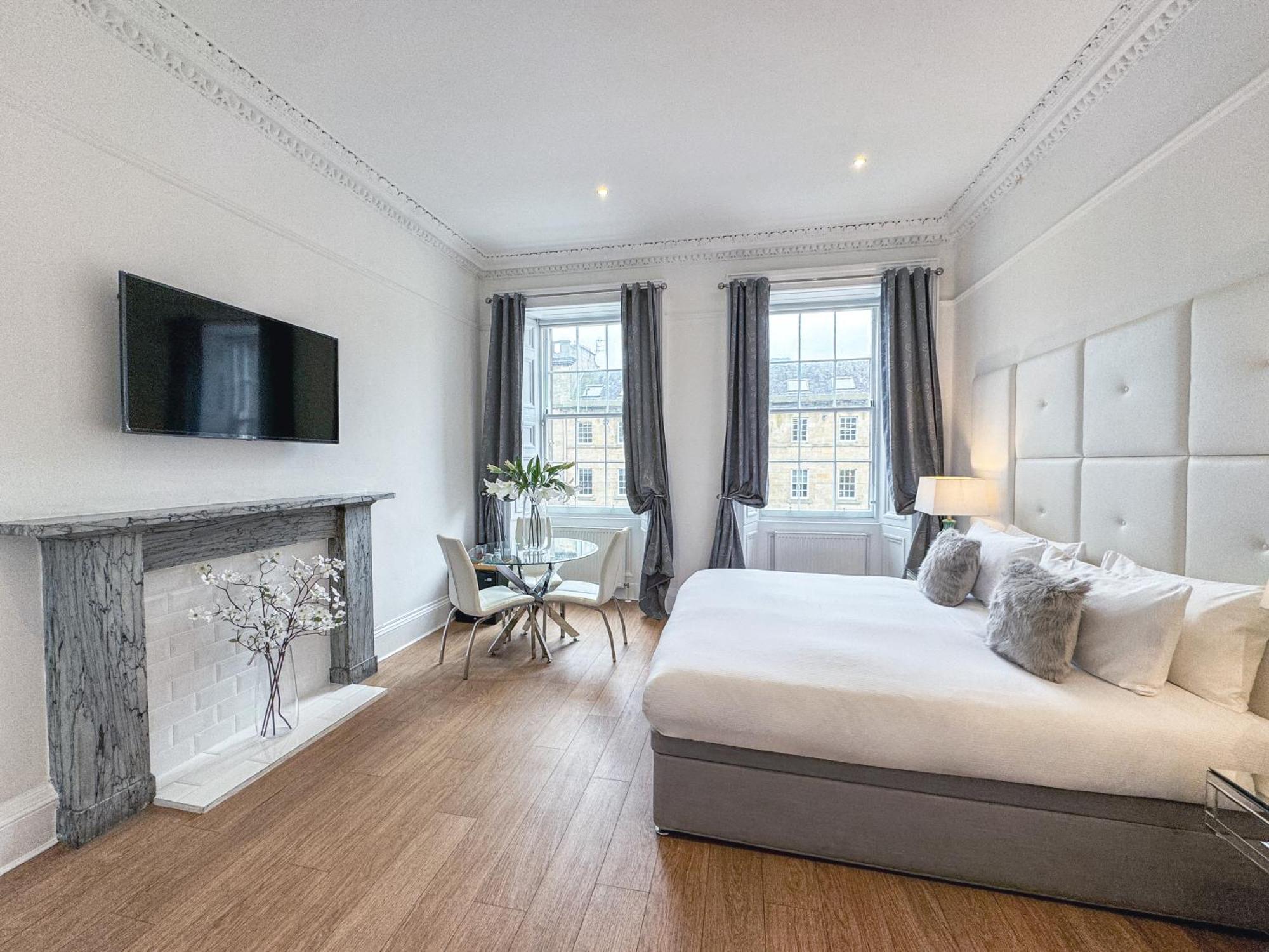 Hanover 71 Suites Единбург Екстериор снимка