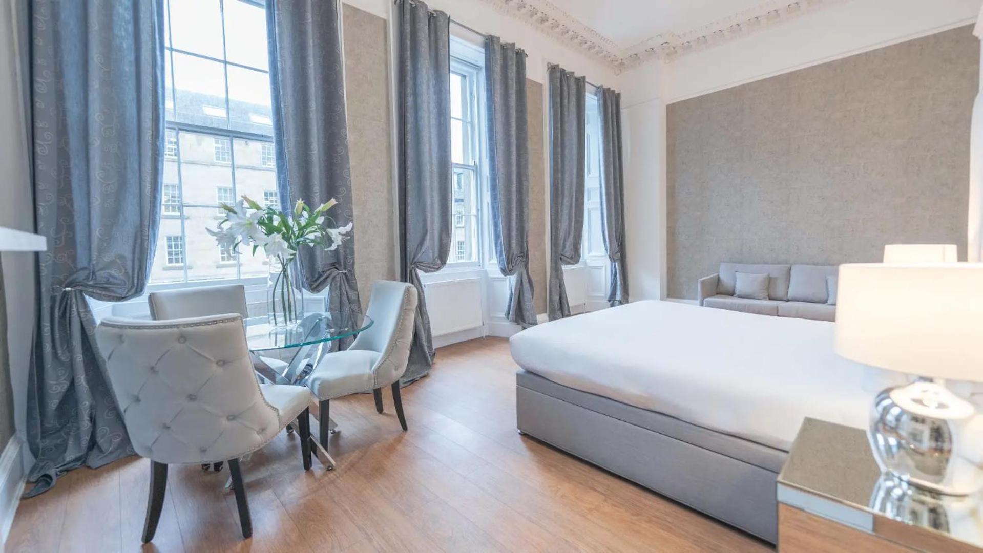 Hanover 71 Suites Единбург Екстериор снимка