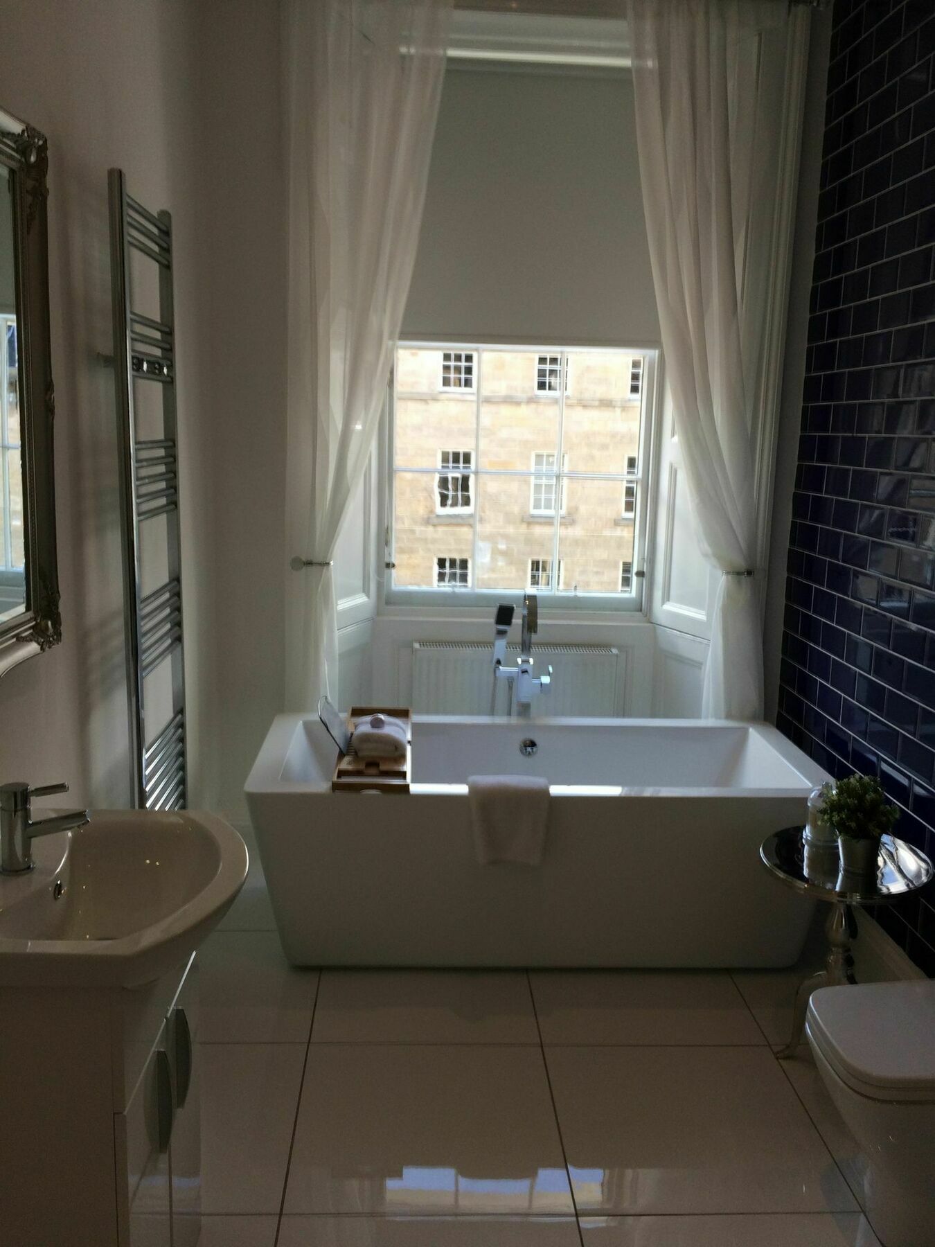 Hanover 71 Suites Единбург Екстериор снимка